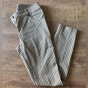 Per Se Beige and Black Striped Pants Size 4